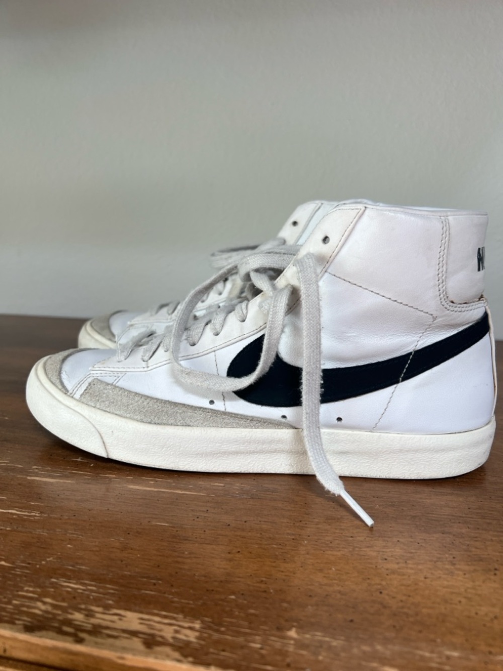 Nike White and Black High-Top Sneakers - Picture 4 of 10